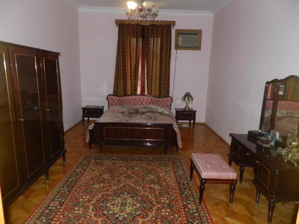 Hotel G I O Samtredia Extérieur photo